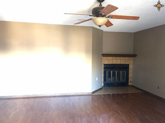 3rd image of 1416 Eastridge Dr