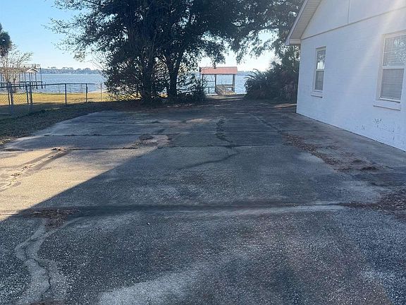 3rd image of 35776 Boykin Blvd