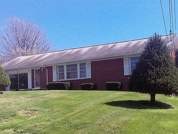 2nd image of 303 Scenic Dr