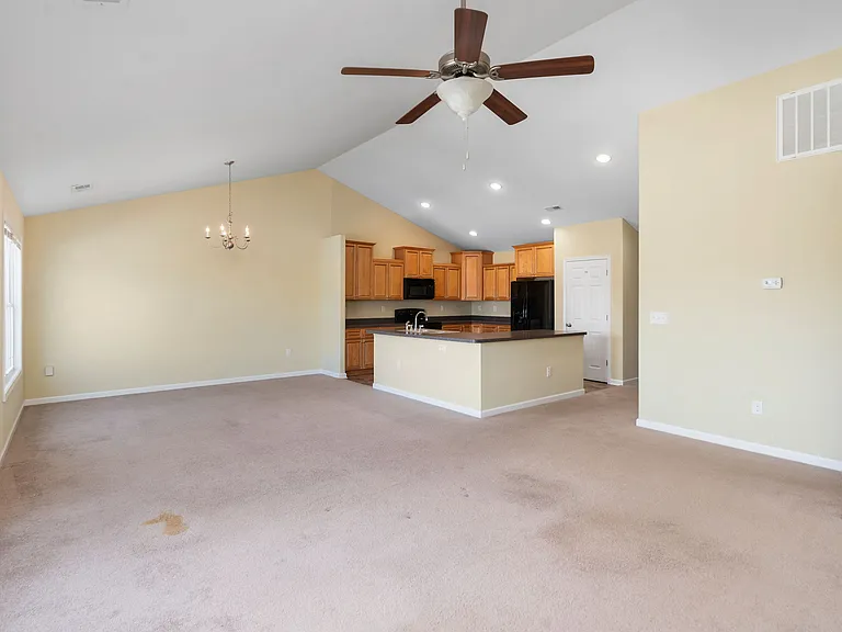 241 Overview St — Photo 6
