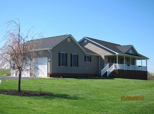 8270 Back Rd, Maurertown, VA 22644