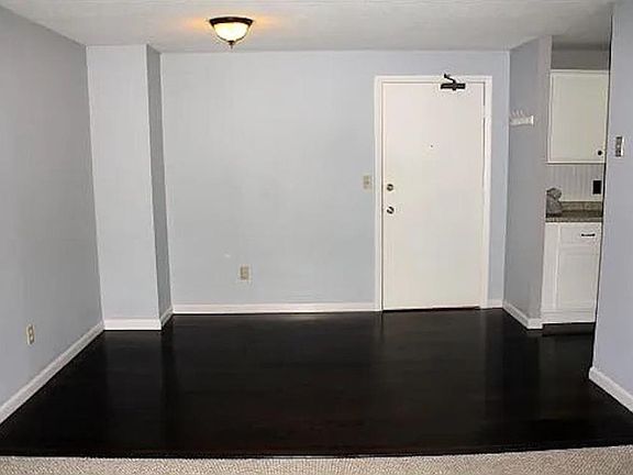 3rd image of 136 Mammoth Road #26