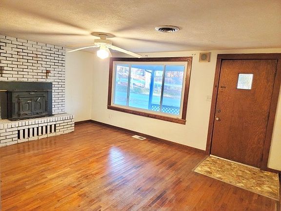 5th image of 601 Park Ave