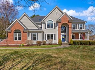 20 Comstock Dr, Wrentham, MA 02093