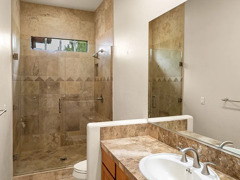 227 Les Springs Dr — Photo 28