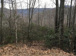 150 Treetops Dr, Candler, NC 28715