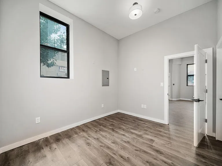 1439 S 6th St #1F — Photo 8