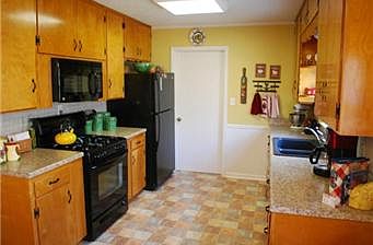 5th image of 1315 Middlebrook Dr