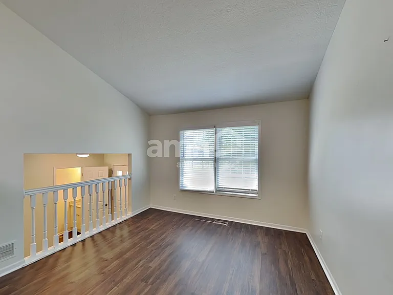 1566 Pheasant Run Dr — Photo 4
