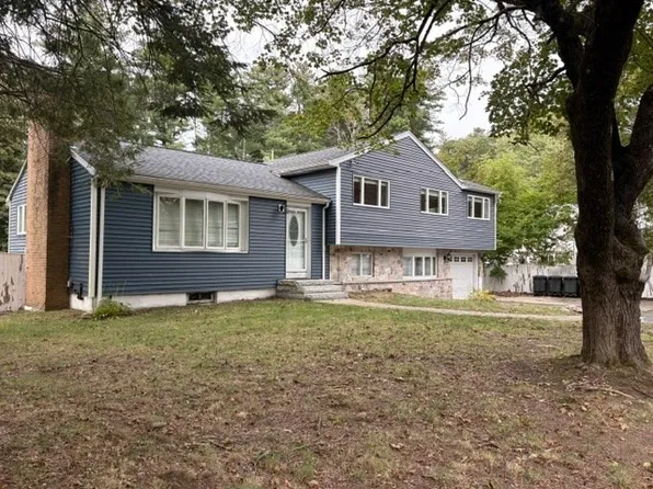 26 Red Barn Rd, Wayland, MA 01778
