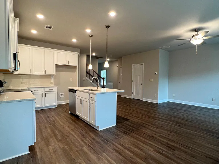 491 Rockfern Ct — Photo 10