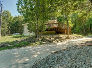53 Chassity Rd, Galena, MO 65656