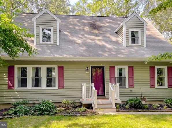 44563 Mistletoe Ln, California, MD 20619