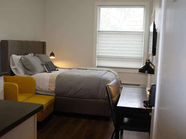 155 W Santa Clara St — Photo 35