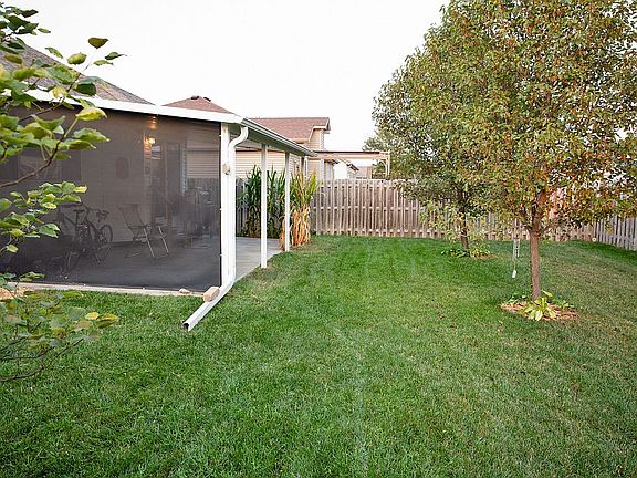 4th image of 8901 Garland St