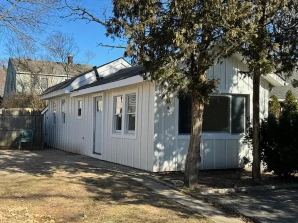 3 Jamaica Ave, Port Jefferson, NY 11777