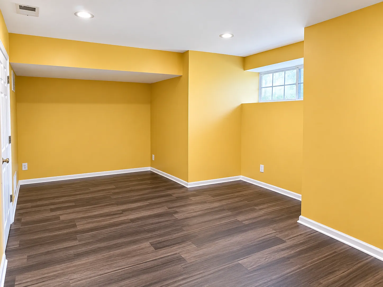 3 bed, 2.5 bath, 1950 sqft, $3,225 — Photo 4