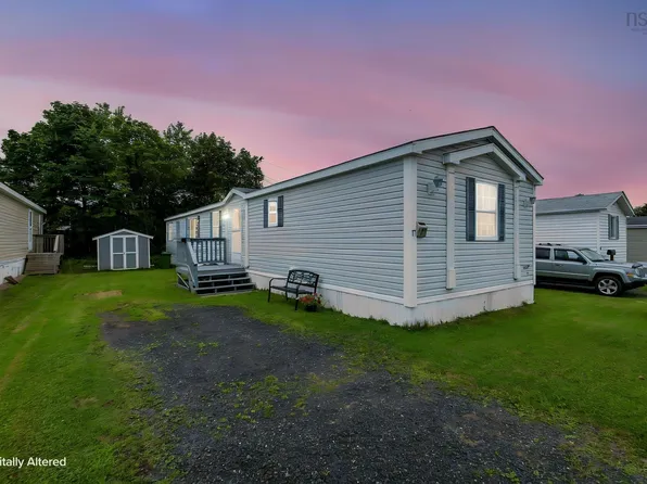 17 High Street Ests, New Glasgow, NS B2H 4B8