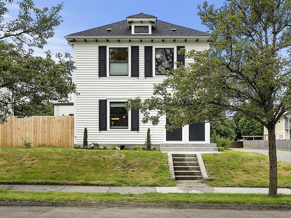 1st image of 1002 S Anderson St #A