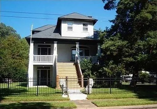 614 Dune St #3 Photo 1