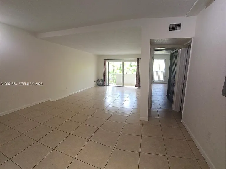8950 SW 69th Ct #306 — Photo 7
