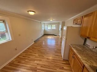 9 Norwich Ave #6, Wilder, VT 05088