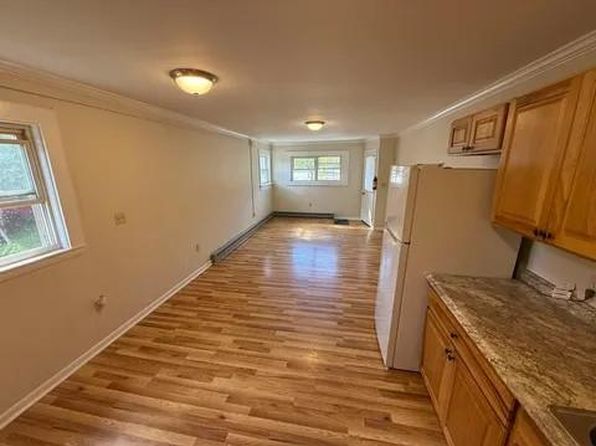9 Norwich Ave #6