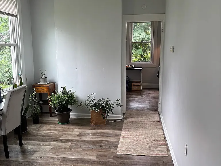 810 Taylor Ave — Photo 4