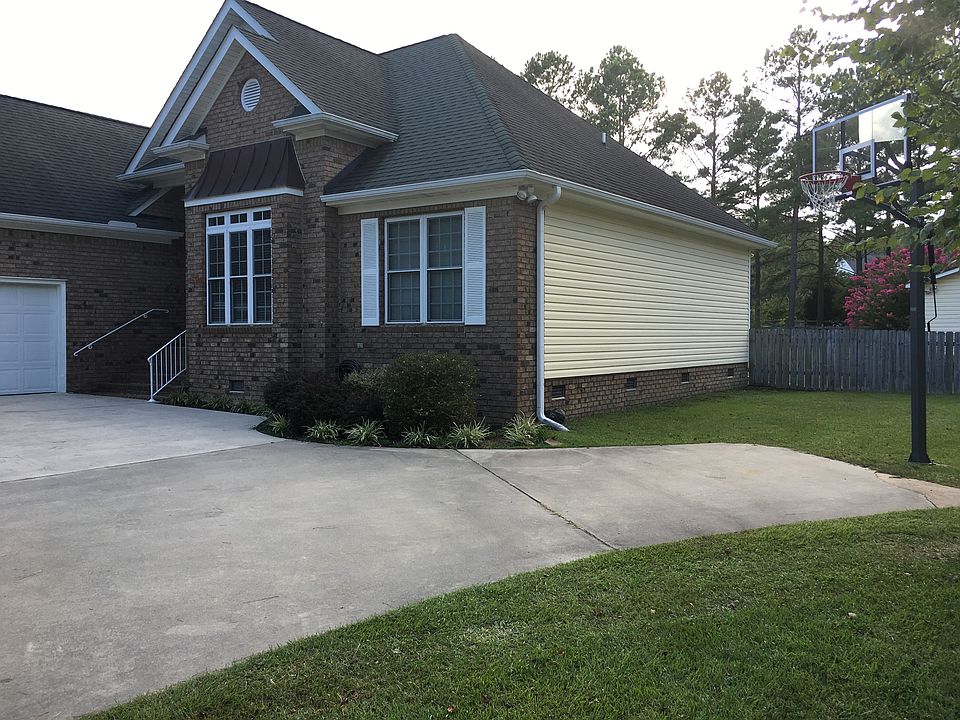 12520 Ponderosa Cir, Laurinburg, NC 28352 | Zillow