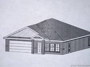 3217 Seabiscuit St, Durant, OK 74701