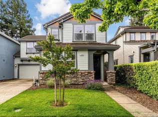 1645 Pear Tree Ln, Napa, CA 94558