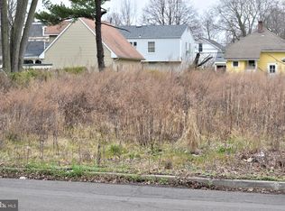 15 4th St, Somerville, NJ 08876