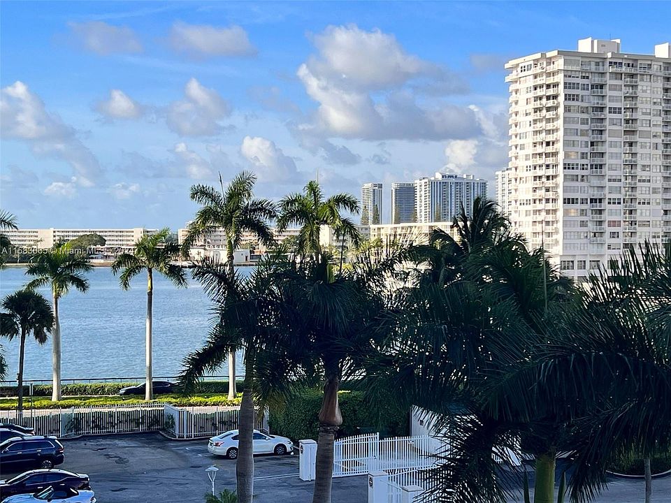 1st image of 2801 NE 183rd St APT 403W