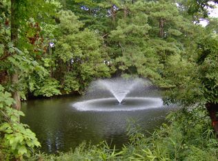516 Chapel Lake Dr APT 101, Virginia Beach, VA 23454