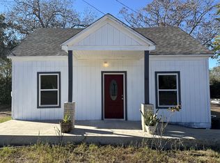 414 S Esplanade St, Cuero, TX 77954