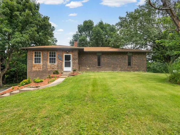 505 Callaway Dr, Holts Summit, MO 65043