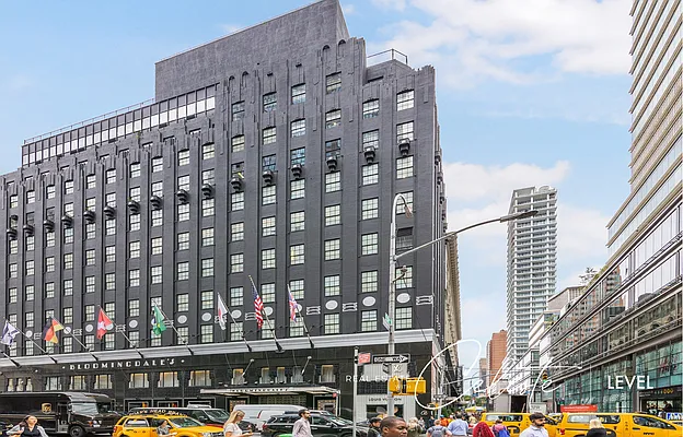 Rented by Level Group | media 62