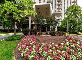 Westlake Park Building B Condo,westlake Park Bl, Bethesda, MD 20817