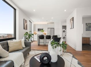 1515 Comm Ave, Brighton, MA 02135