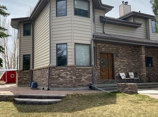 2716 Briarwood Ln, Rock Springs, WY 82901