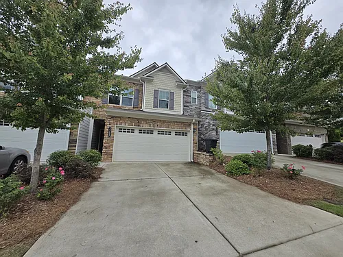 2200 Buford Town Dr Photo 1