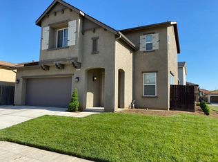 7443 E Giavanna Ave, Fresno, CA