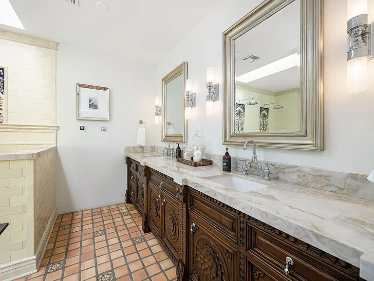 73055 Amber St — Photo 23