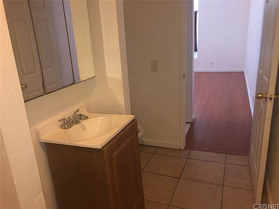 5th image of 324 E Plymouth St #22