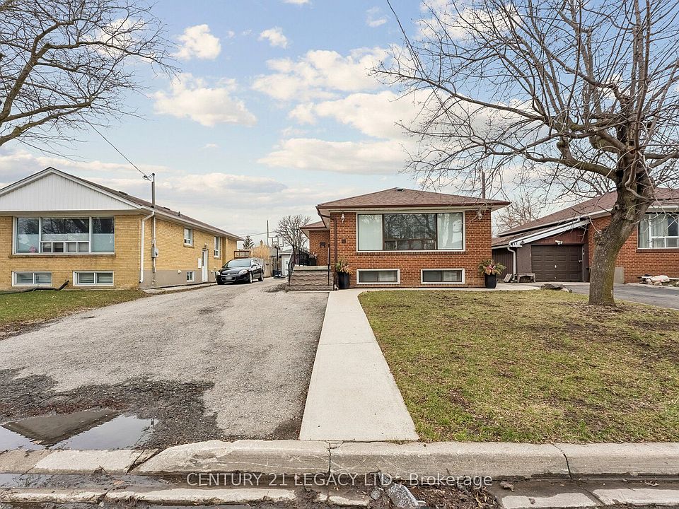 1st image of 34 Cumberland Dr