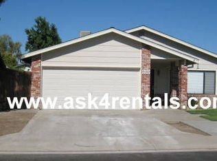 1025 Ebbetts Ave, Manteca, CA 95337
