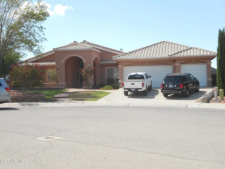 1201 Brown Ridge Pl — Photo 53