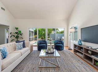 645 Bridgeway Ln, Naples, FL 34108