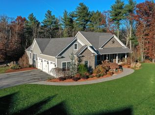 22 Birchwood Dr, Rehoboth, MA 02769