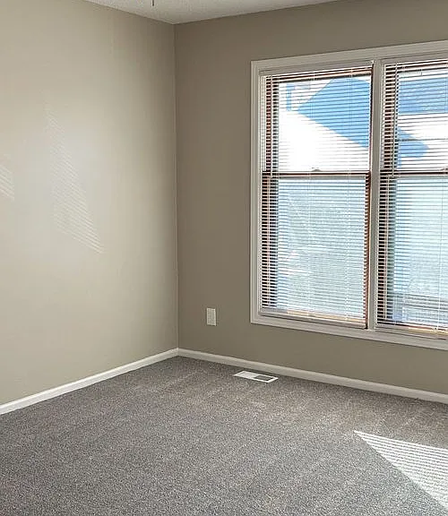 219 N Garrison Ave — Photo 10